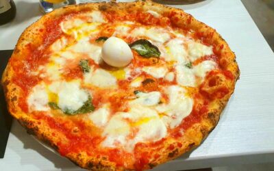 Salutiamo agosto degustando le prelibatezze della pizzeria “Il Testone Pizza Store” di Avellino ✌  FOTO